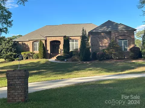 545 Country Club Rd, Chesterfield, SC 29709