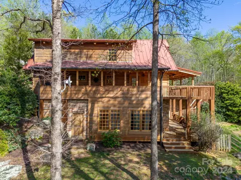 Exterior - 778 Parkway North Rd, Mill Spring, NC 28756 photo 3 of 19