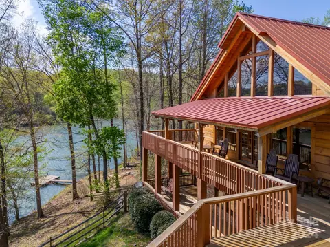 Exterior - 778 Parkway North Rd, Mill Spring, NC 28756 photo 11 of 19