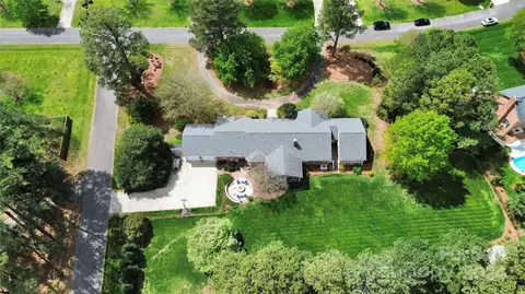 2008 Hayes Dr, Rock Hill, SC 29732
