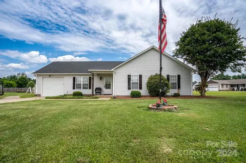 744 Faith St, Oakboro, NC 28129