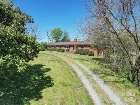 112 W Highway 218 Rd, Monroe, NC 28110