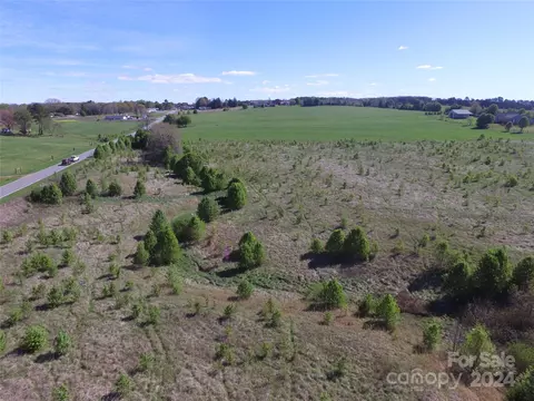 5610 Casar Rd, Casar, NC 28020 photo 2