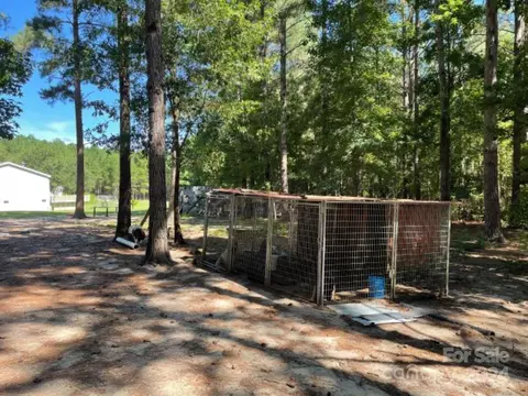 Exterior - 694 Henry Curry, Patrick, SC 29584 photo 5 of 20