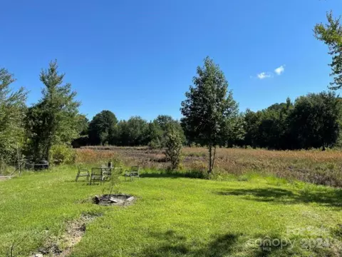 Exterior - 694 Henry Curry, Patrick, SC 29584 photo 6 of 20