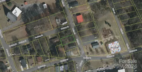 000 S Elm St, Statesville, NC 28677