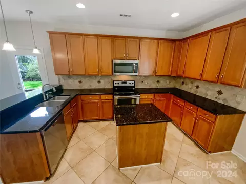 3518 Herkimer Dr, Monroe, NC 28110 photo 9