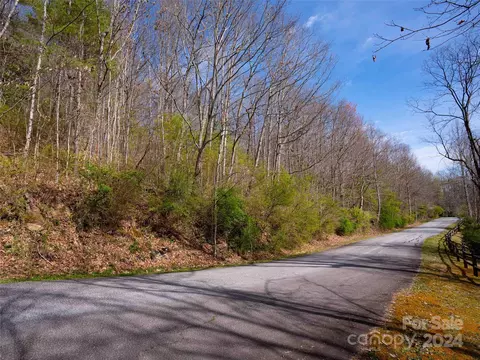 Connemara Overlook Drive, Hendersonville, NC 28739