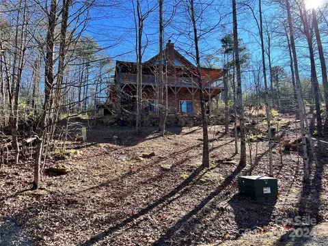 746 Mountain Lakes Dr, Tryon, NC 28782