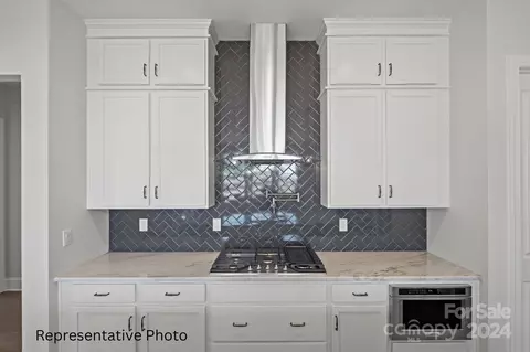 Kitchen - 4167 Millstream Rd, Denver, NC 28037 photo 10 of 12
