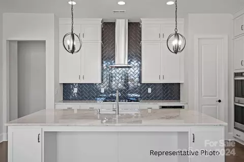 Kitchen - 4167 Millstream Rd, Denver, NC 28037 photo 4 of 12