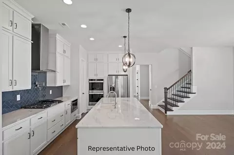 Kitchen - 4167 Millstream Rd, Denver, NC 28037 photo 6 of 12