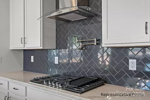Kitchen - 4167 Millstream Rd, Denver, NC 28037 photo 11 of 12