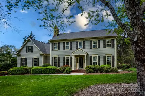 10744 Fairway Ridge Rd, Charlotte, NC 28277