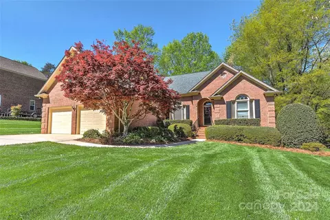 2331 Shannon Dr, Belmont, NC 28012