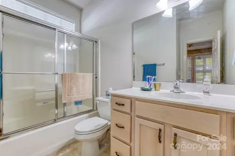 71 Bungalow Ln, Flat Rock, NC 28731 photo 18