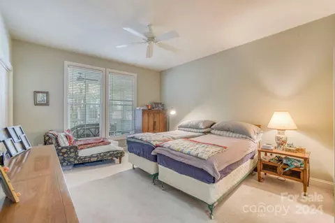 71 Bungalow Ln, Flat Rock, NC 28731 photo 16