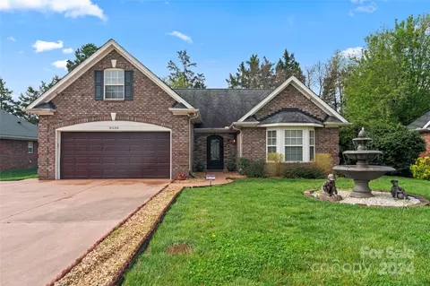 8338 Emily Dr, Harrisburg, NC 28075