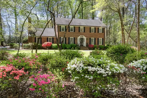 1516 Longbow Dr, Kannapolis, NC 28081