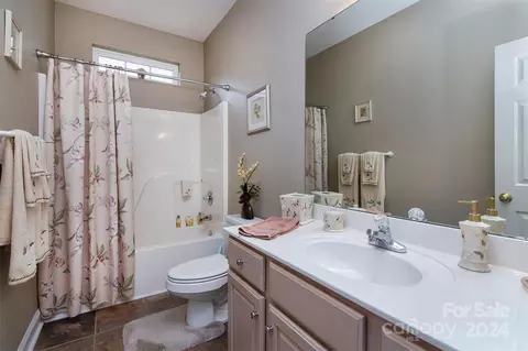 Bath - 7165 Sedgebrook W Dr W, Stanley, NC 28164 photo 3 of 3