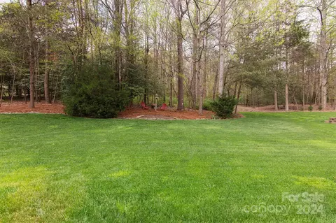 Exterior - 7165 Sedgebrook W Dr W, Stanley, NC 28164 photo 4 of 9