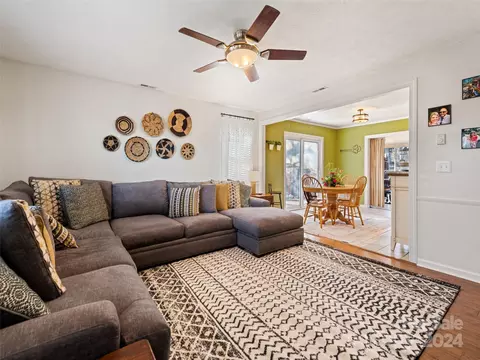 Living - 54 Danielwood Ct, Clyde, NC 28721 photo 1 of 4