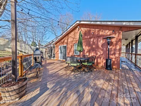 Exterior - 54 Danielwood Ct, Clyde, NC 28721 photo 10 of 12