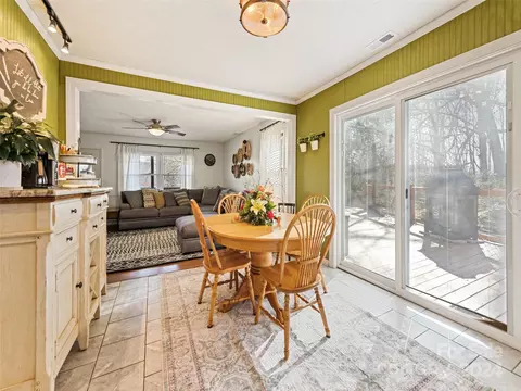 Dining - 54 Danielwood Ct, Clyde, NC 28721 photo 2 of 4