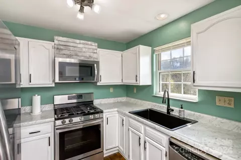 Kitchen - 24 Star Rd, Marshall, NC 28753 photo 1 of 2