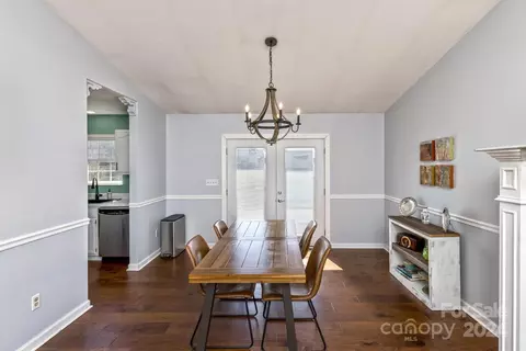 Dining - 24 Star Rd, Marshall, NC 28753 photo 2 of 2
