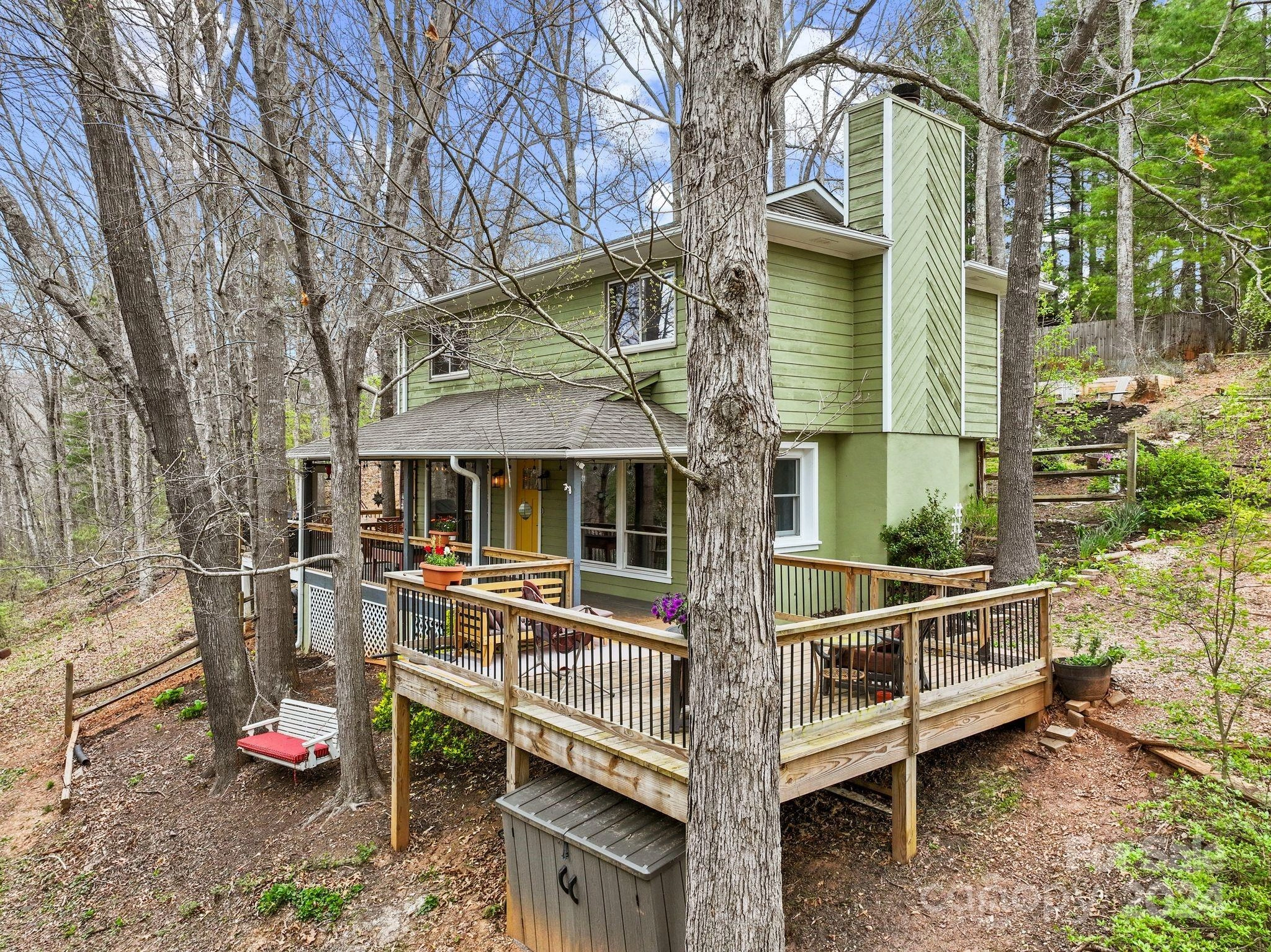 12 Chase Dr  