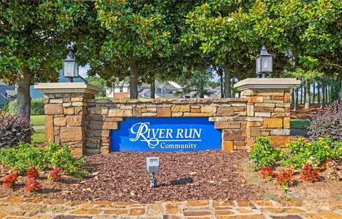 View/Area - 17022 Winged Thistle Ct, Davidson, NC 28036 photo 4 of 4