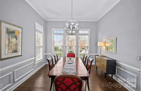 Dining - 17022 Winged Thistle Ct, Davidson, NC 28036 photo 1 of 2