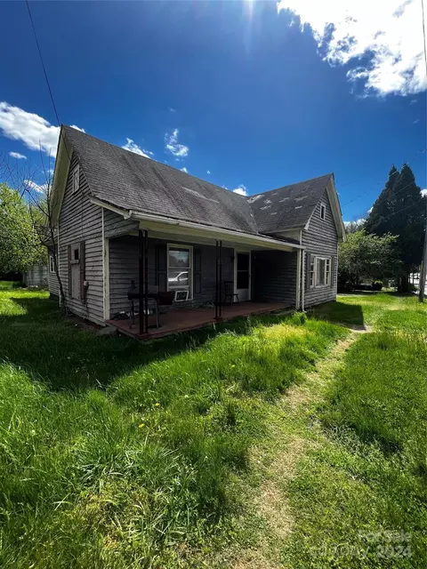 1231 N Long St, Salisbury, NC 28144