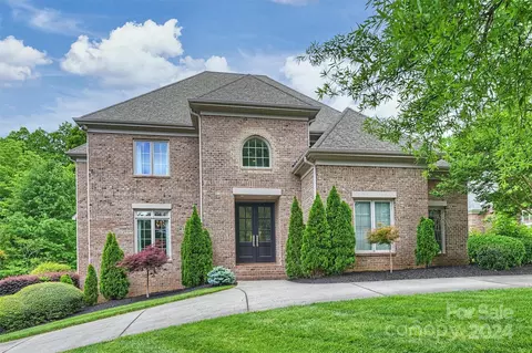 2526 Whitney Hill Rd, Charlotte, NC 28226