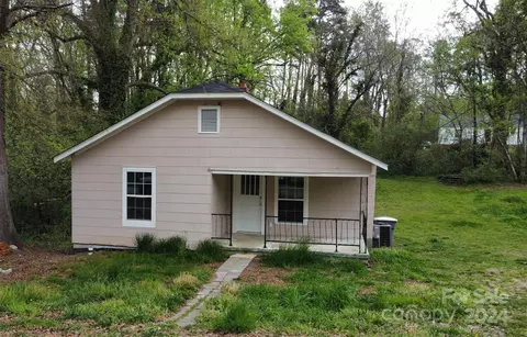 1211 Milton Ave, Kannapolis, NC 28081