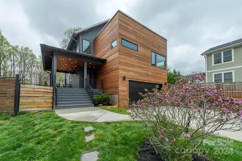 146 Onteora Blvd, Asheville, NC 28803