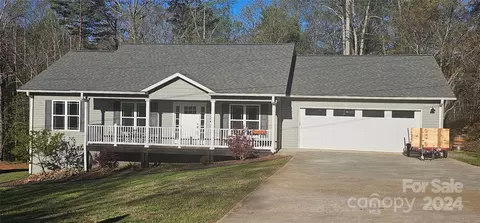 1932 Eastbrook Cir, Morganton, NC 28655