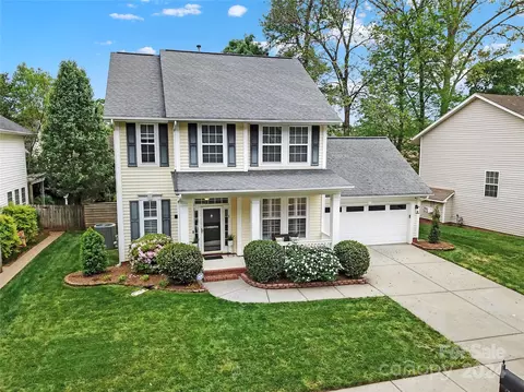 6717 Charter Hills Rd, Charlotte, NC 28277