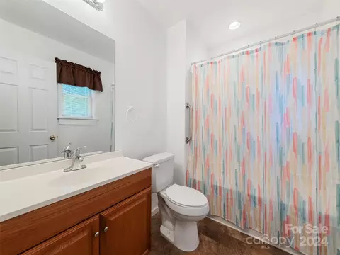 588 Panoramic Loop, Maggie Valley, NC 28751 photo 11