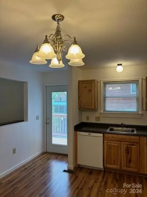 588 Panoramic Loop, Maggie Valley, NC 28751 photo 27