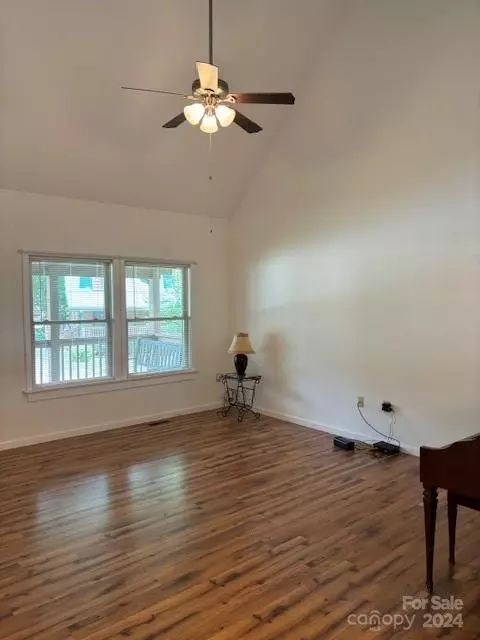 588 Panoramic Loop, Maggie Valley, NC 28751 photo 20