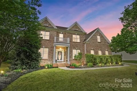 409 Ranelagh Dr, Waxhaw, NC 28173