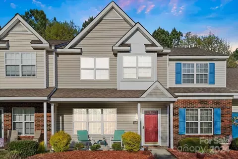 13632 Meade Glen Ct, Charlotte, NC 28273