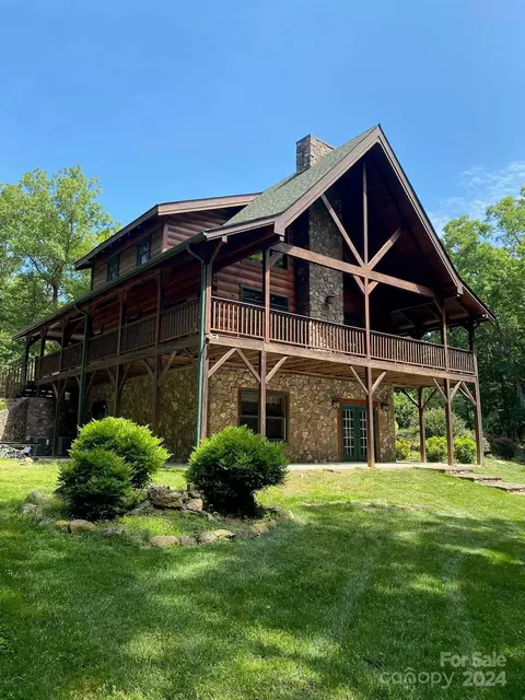 1015 Healing Springs Dr, Denton, NC 27239
