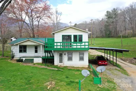 Exterior - 95 Maple Springs Rd, Sylva, NC 28779 photo 2 of 6