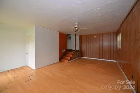Living - 95 Maple Springs Rd, Sylva, NC 28779 photo 1 of 2