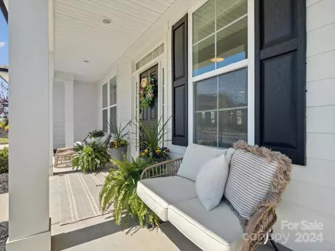 Exterior - 1184 Weir Ct, Fort Mill, SC 29708 photo 3 of 13