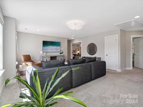 Living - 1184 Weir Ct, Fort Mill, SC 29708 photo 7 of 7