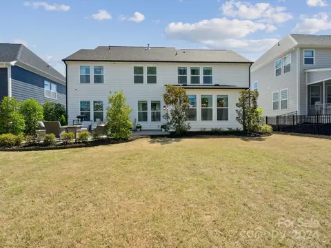 Exterior - 1184 Weir Ct, Fort Mill, SC 29708 photo 8 of 13